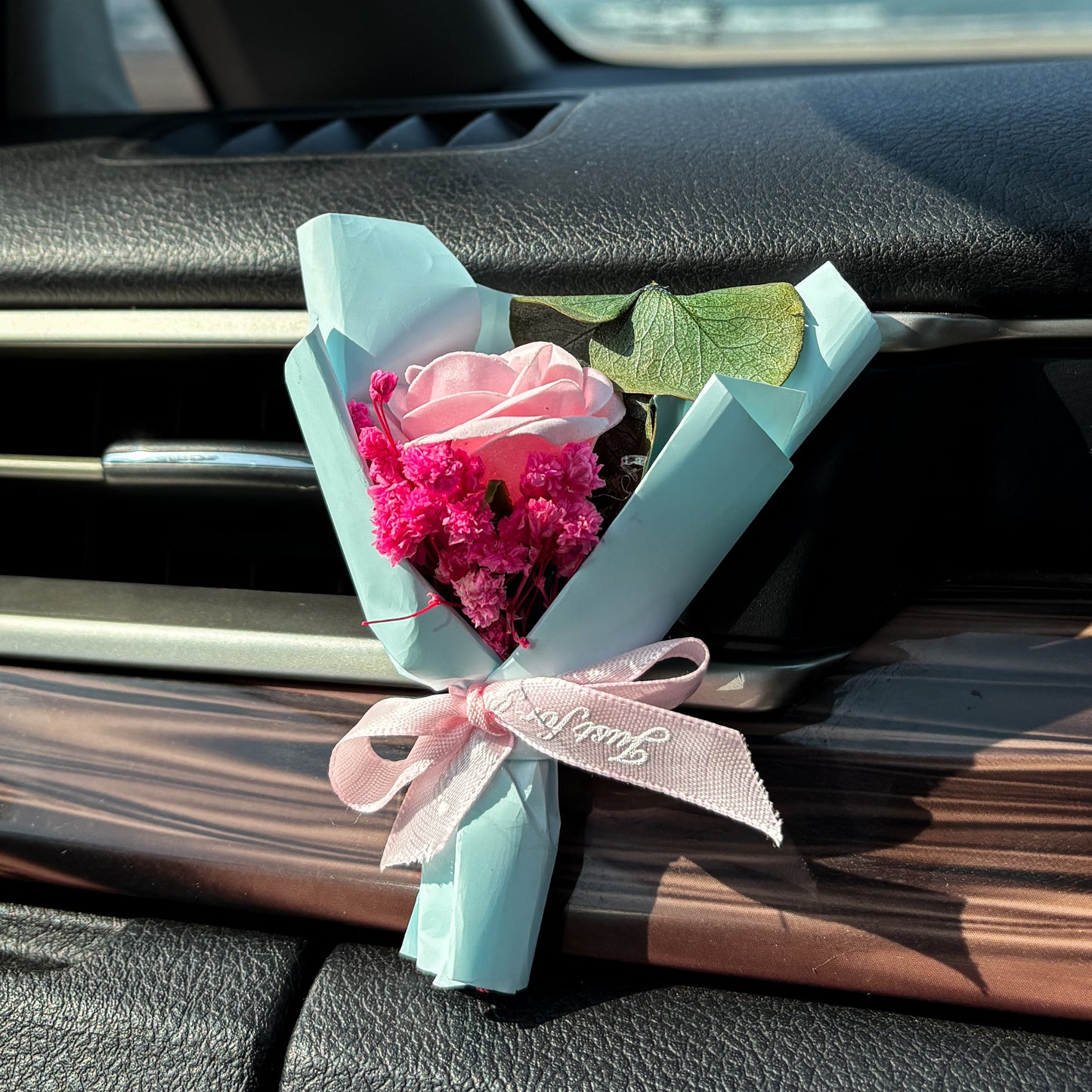 Car Mini Bouquet- Light Blue